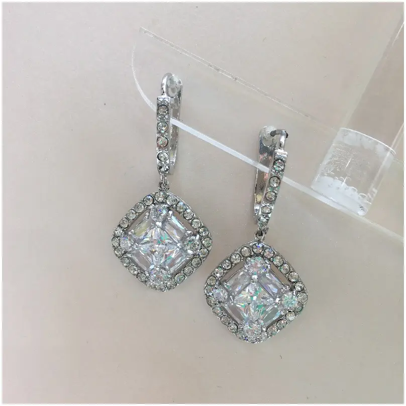 [EAZ1164] Arete zirconia corte rombo