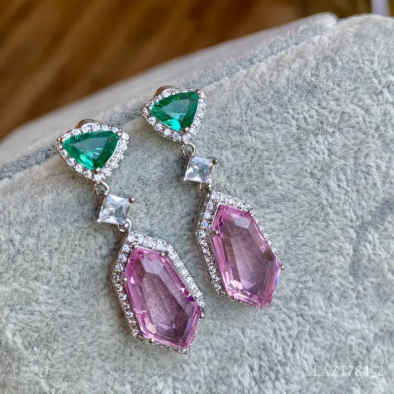 Arete bicolor alargado