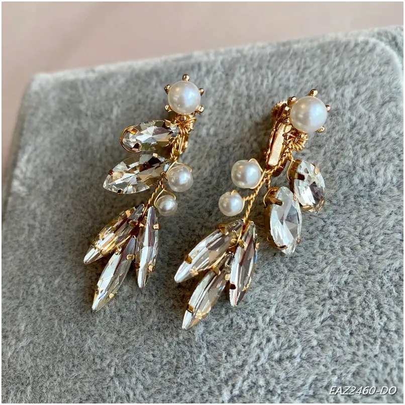 Arete dorado hecho a mano