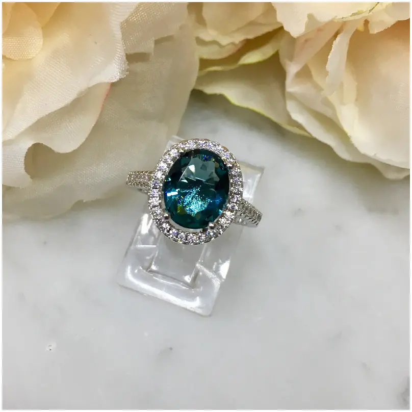 Anillo zirconia azul cielo