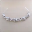 Tiara de cristal y perlas