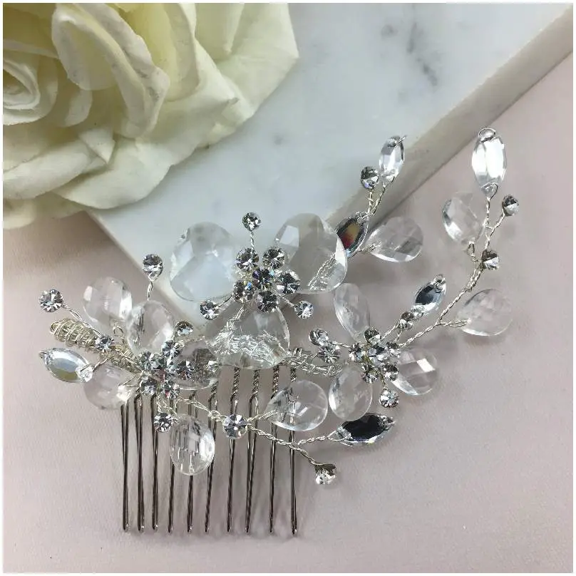 [HCM7210] Peineta plateada con flor en cristal transparente