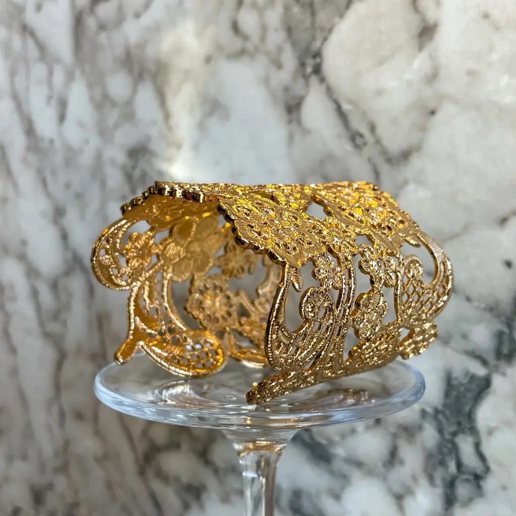 [BRV33-unico] Pulsera dorada ajustable tipo vintage