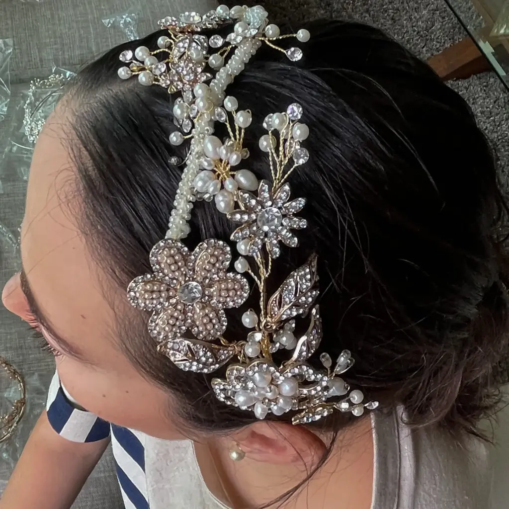 Diadema dorada 