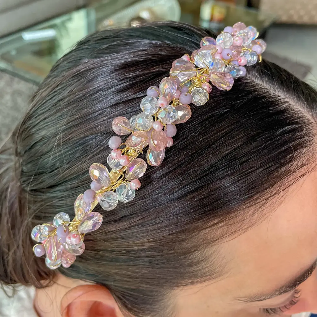 [eaz67-unico] Diadema dorada con tonos rosas pastel