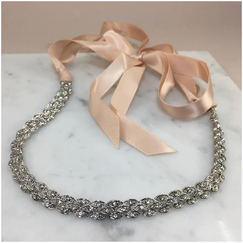 Diadema con gotas de cristal en línea