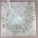 Diadema de cristales ramificados y perlas