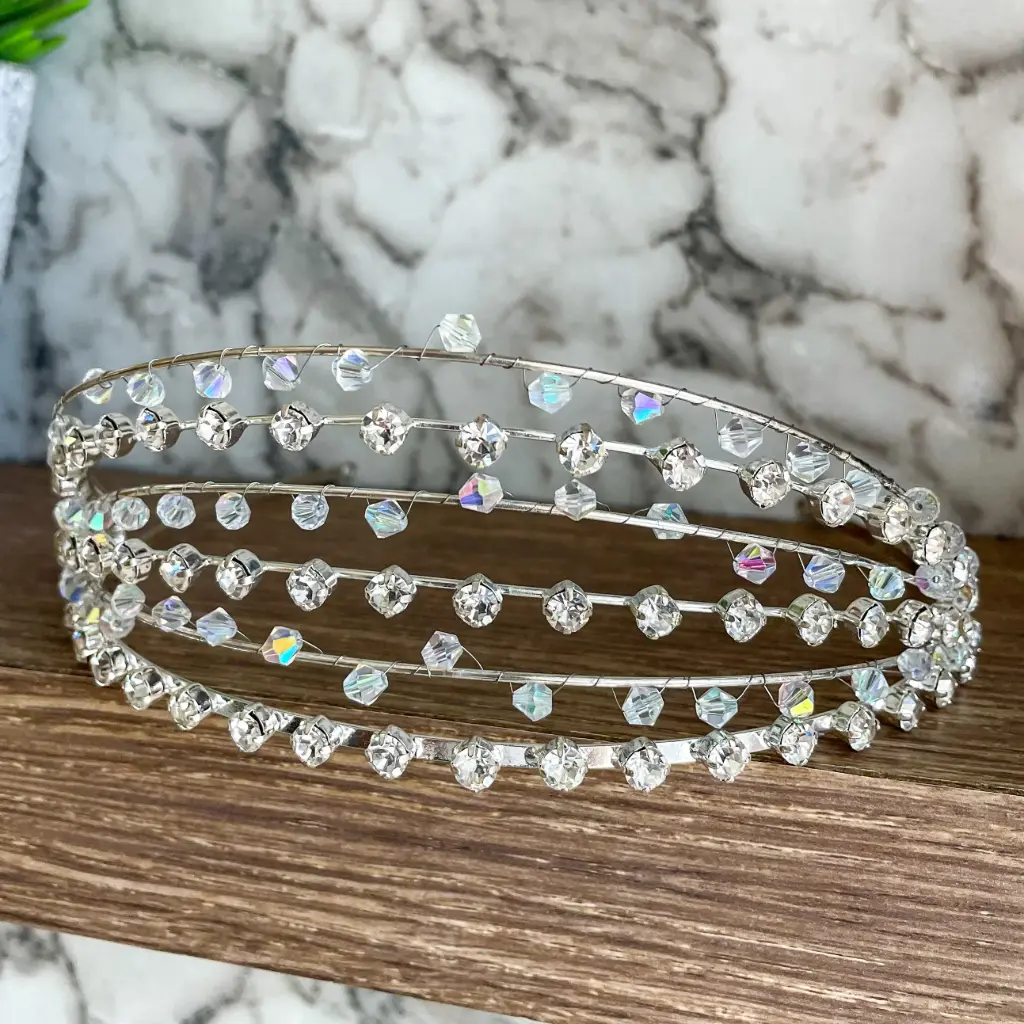 [HBJlineas] Tiara en capas con destellos 