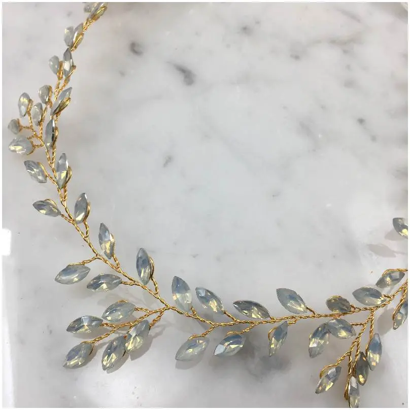 [HBN2501-DO] Bandita dorada con cristales transparentes (PENDIENTE)