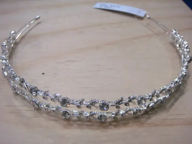 Tiara doble con ramitas de cristales redondos 