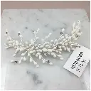 Tocado blanco de azahares