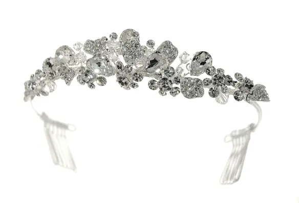 Tiara / diadema de cristales