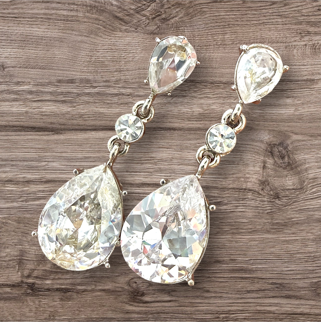 [EAJ1005] Arete cristal gota