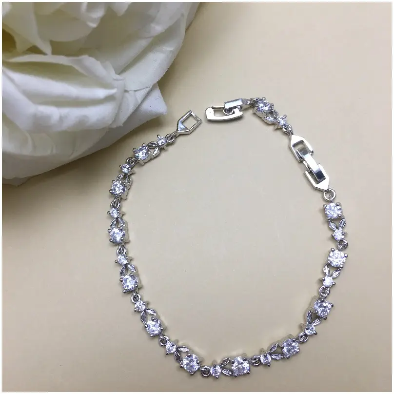 [BRZ1437-PL] Pulsera delgada de zirconia (Plateado)