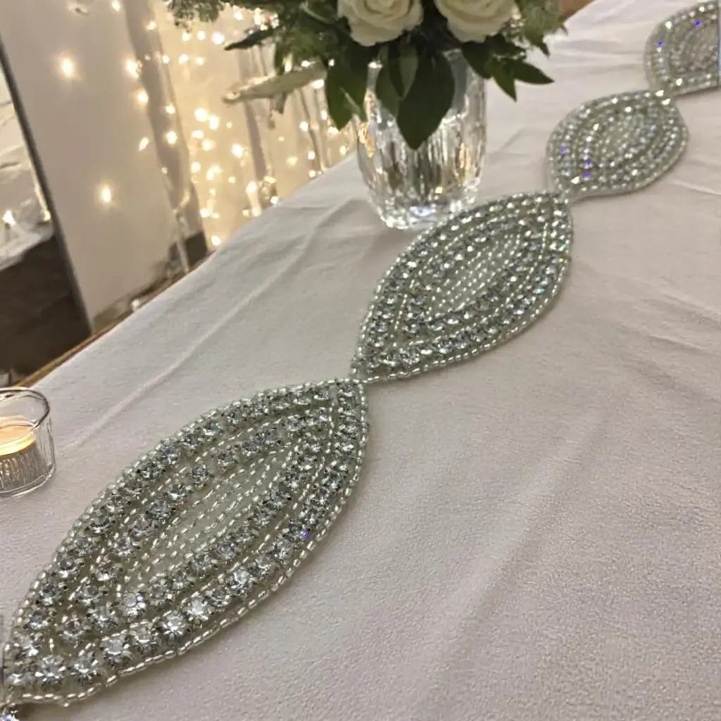 [BTN2048] Cinto o bandita de pedreria