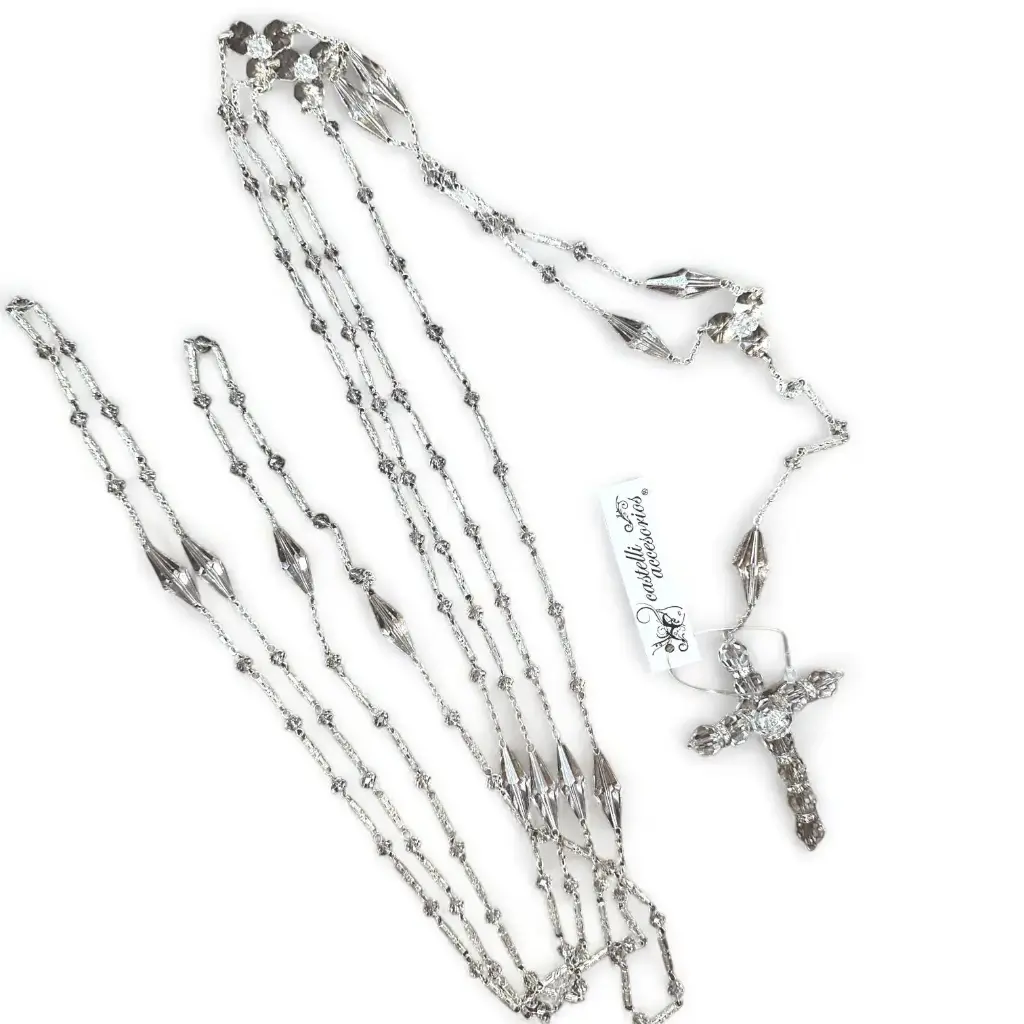 [LZN0123] Lazo de cristal en tono plateado 