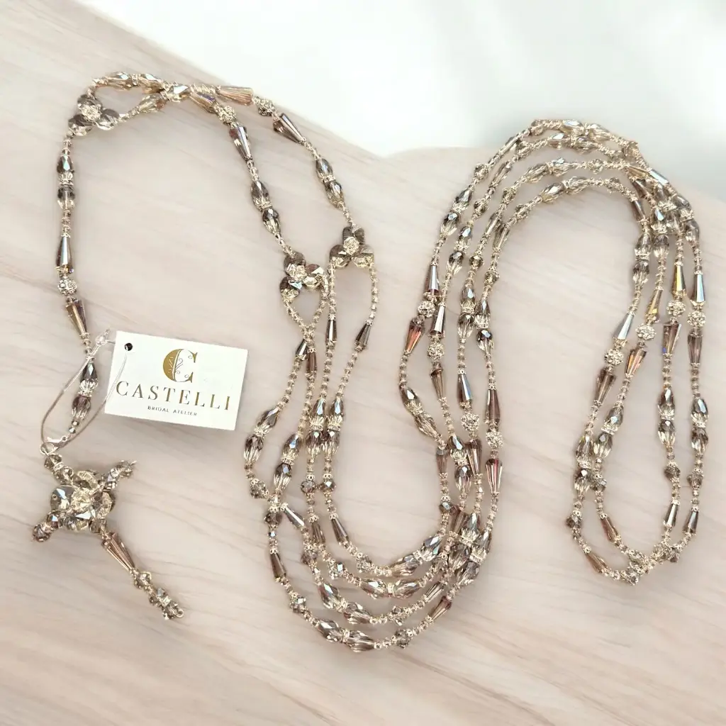 [LZN0133] Lazo champagne delgado con cruz en cristal