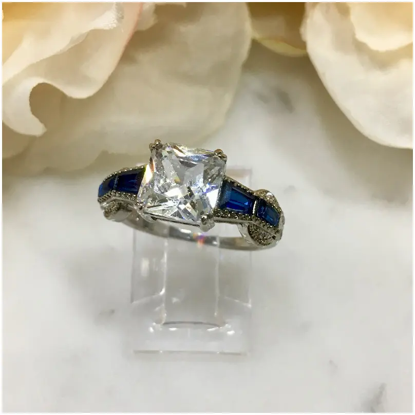 Anillo zirconia bicolor