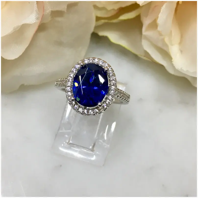 Anillo zirconia azul