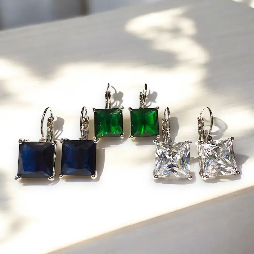 Arete de zirconia corte cuadrado grande